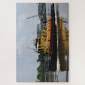 Schlepper am Fluss Puzzle (Vertikal)