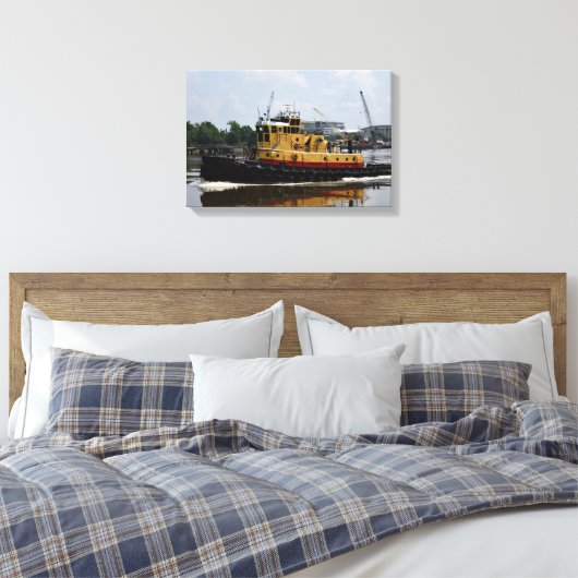 Schlepper arbeitet am Fluss Leinwanddruck (Insitu (Schlafzimmer))