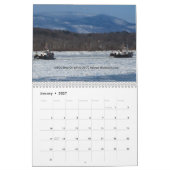 Schlepper auf der Eis-Jahreszeit des Hudsons 2019 Kalender (Jan 2027)