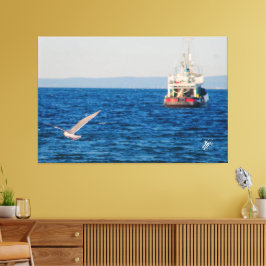 Schleppschiff und Vogel auf Mutiny Bay #2 Leinwanddruck
