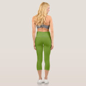 Schlicht Avocado Green Capri Leggings (Rückseite)