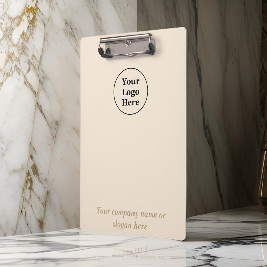 schlicht beige-minimalistisch klemmbrett