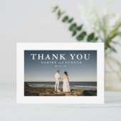 Schlicht Einfache Moderne Elegantes Foto Dankeskarte (Stehend Vorderseite)