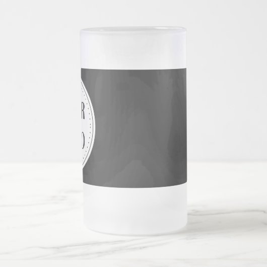 Schlicht, modern, poliert und anpassbar. mattglas bierglas (Mittel)