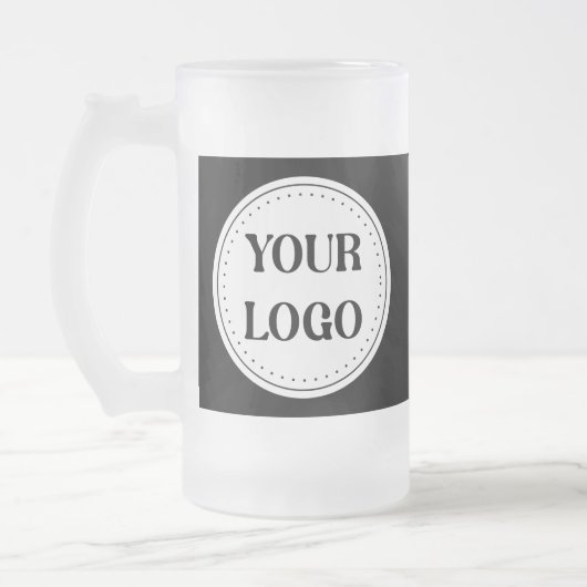 Schlicht, modern, poliert und anpassbar. mattglas bierglas (Links)