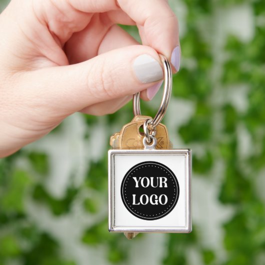 Schlicht, modern, poliert und anpassbar. schlüsselanhänger (Hand)