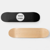 Schlicht, modern, poliert und anpassbar. skateboard (Horizontal)