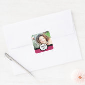 Schlichte Abschluss-Sticker, Fuchsia Quadratischer Aufkleber (Umschlag)