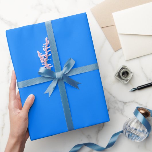Schlichte blaue Farbtone Geschenkpapier (Schenken)