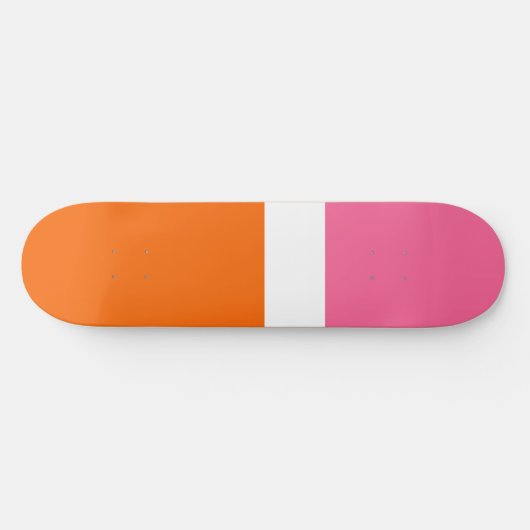 Schlichte Farbblockgestaltung in rosa, orange Skateboard (Horizontal)
