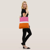 Schlichte Farbblockgestaltung in rosa, orange Tasche (Am Model)