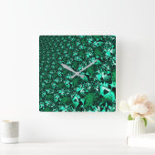 Schlichte grüne Töne und ähnlich wie Relief Quadratische Wanduhr (Zuhause)
