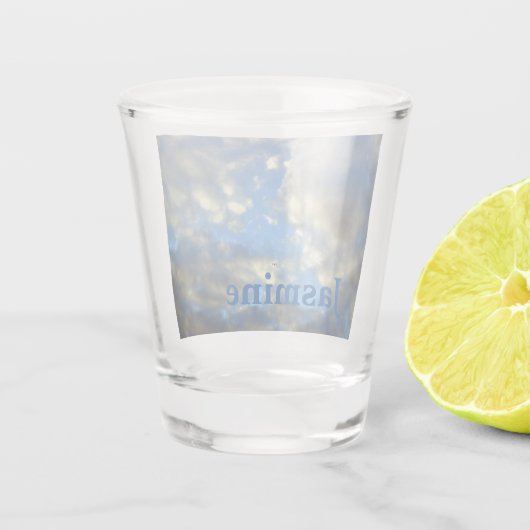 Schlichte handgeschriebene Eigenname Blue Sky Clou Schnapsglas (Rückseite)