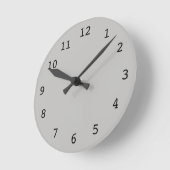 Schlichte hellgraue Uhr (Winkel)