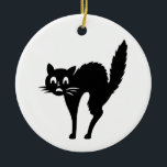 Schlichte leere Rot-Schatten DIY addieren Keramik Ornament<br><div class="desc">Schlichte leere Rot-Schatten DIY addieren Textzitat-Foto Art: Kreis-Verzierung
Wunderbare Familien-Erinnerungen der Gefangennahme mit einer personalisierten Keramikverzierung. Fügen Sie Ihre LieblingsFotos,  Bilder und persönliche Mitteilung beiden Seiten dieser Verzierung hinzu. Ein Strang des Goldfadens macht es einfach,  dieses fantastische Andenken anzuzeigen.</div>