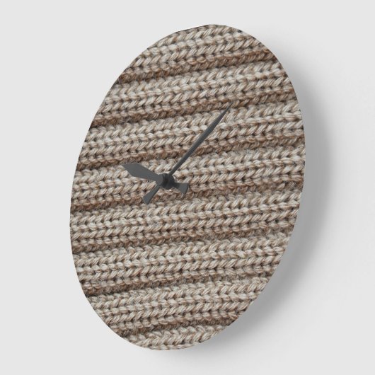 Schlichte Strickstoffe, braune Textur. Große Wanduhr (Winkel)