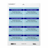 Schlichter Text mit hellblauer Auslieferung (Vorne)