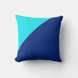 Schlichtes Aqua (Cyan) und dunkelblauer Hintergrun Kissen