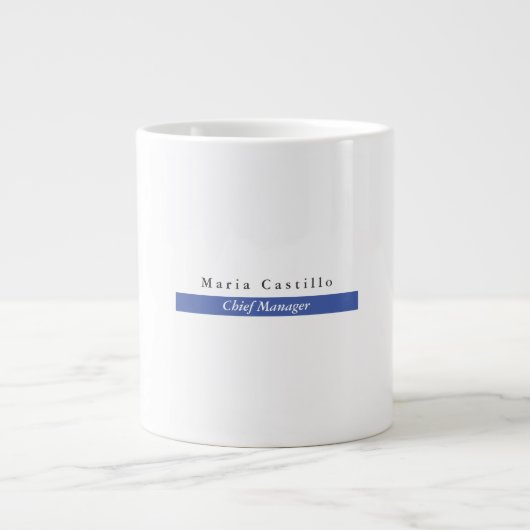 Schlichtes elegantes blaues Minimalistisches Desig Jumbo-Tasse (Vorderseite)