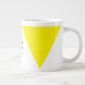 Schlichtes, leicht gelbes Weiß Jumbo-Tasse (Rechts)