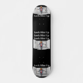 Schließ ihn Trump auf der Skateboard ab (Vorne)