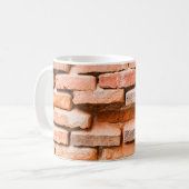 Schließen Sie alte Backsteinwand Hintergrund und T Kaffeetasse (Vorderseite Links)
