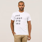 Schließen Sie andere mit ein T-Shirt (Vorne ganz)