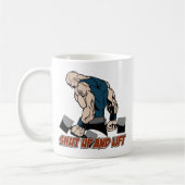 Schließen Sie und heben Sie Weightlifter an Kaffeetasse (Links)