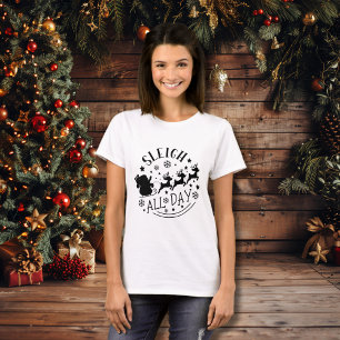 Schlitten fahren den ganzen Tag Winterurlaub T-Shirt