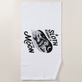 Schlittenfahrt mit einer Rakete zum Mond Strandtuch (Vorderseite)