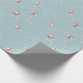 Schlittschuhlaufender Weihnachtsmann Geschenkpapier (Ecke)