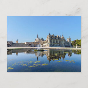 Schloss Chantilly mit Spiegelung in einem Teich Postkarte