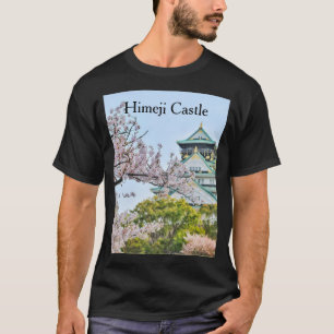 Schloss Himeji mit Kirschblüten T-Shirt