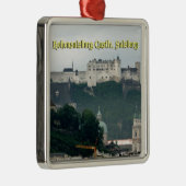 Schloss Hohensalzburg, Salzburg, Österreich Silbernes Ornament (Rechts)