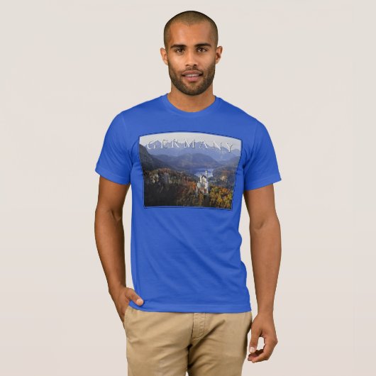 Schloss Neuschwanstein | Deutschland, Bayern T-Shirt (Vorne ganz)