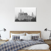 Schloss Neuschwanstein Schwarz-Weiß-Print Leinwanddruck (Insitu (Schlafzimmer))