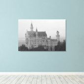 Schloss Neuschwanstein Schwarz-Weiß-Print Leinwanddruck (Insitu (Holzboden))