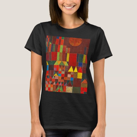 Schloss und Sonne, 1928 von Paul Klee T-Shirt (Vorderseite)