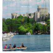 Schloss Windsor von der Themse Duschvorhang (Vorderseite)