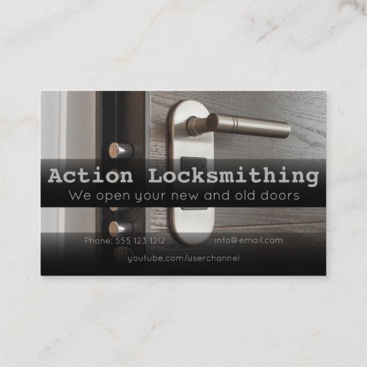 Schlossverriegelung und sichere Visitenkarte (Rückseite)