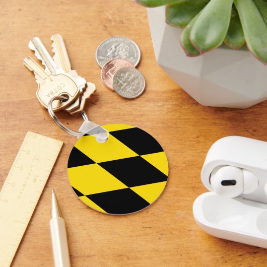 Schlüsselanhänger mit der Flagge Münchens, Deutsch (Schreibtisch)