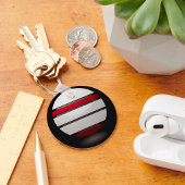 Schlüsselanhänger mit rotem und weißem Droid