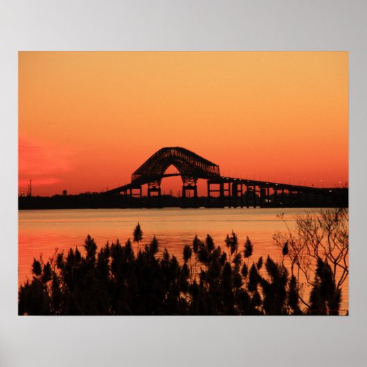 Schlüsselbrücke durch das Marsh Sunset Poster (Vorne)