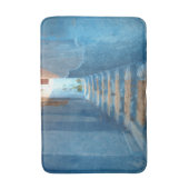 Schmale blaue Treppe in Marokko Badematte (Vorderseite Vertikal)