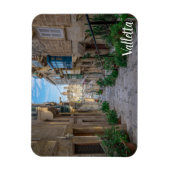Schmale Steine Straße in Malta Magnet (Vertikal)