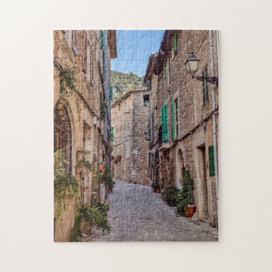 Schmale Straße im Dorf Valldemossa - Mallorca Puzzle (Vertikal)