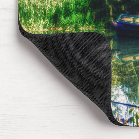 Schmales Boot auf dem Fluss Nene mousemat Mousepad (Ecke)