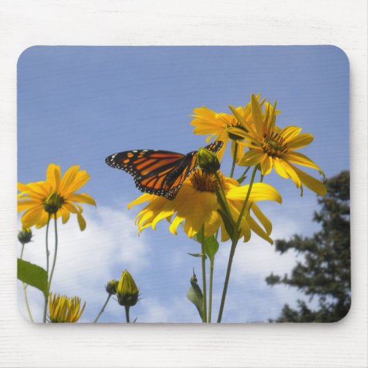 Schmetterling am Himmel Mousepad (Vorne)