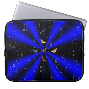 Schmetterling auf blauem Rainbow Laptopschutzhülle