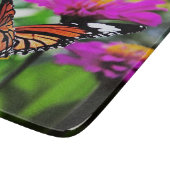 Schmetterling auf Blume #2 Schneidebrett (Ecke)